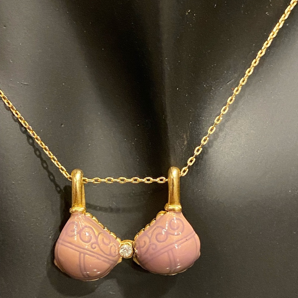 Vintage Bra / Bikini Top Pendant - Picture 5 of 6